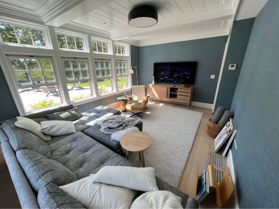 Network rack with MVIS hardware