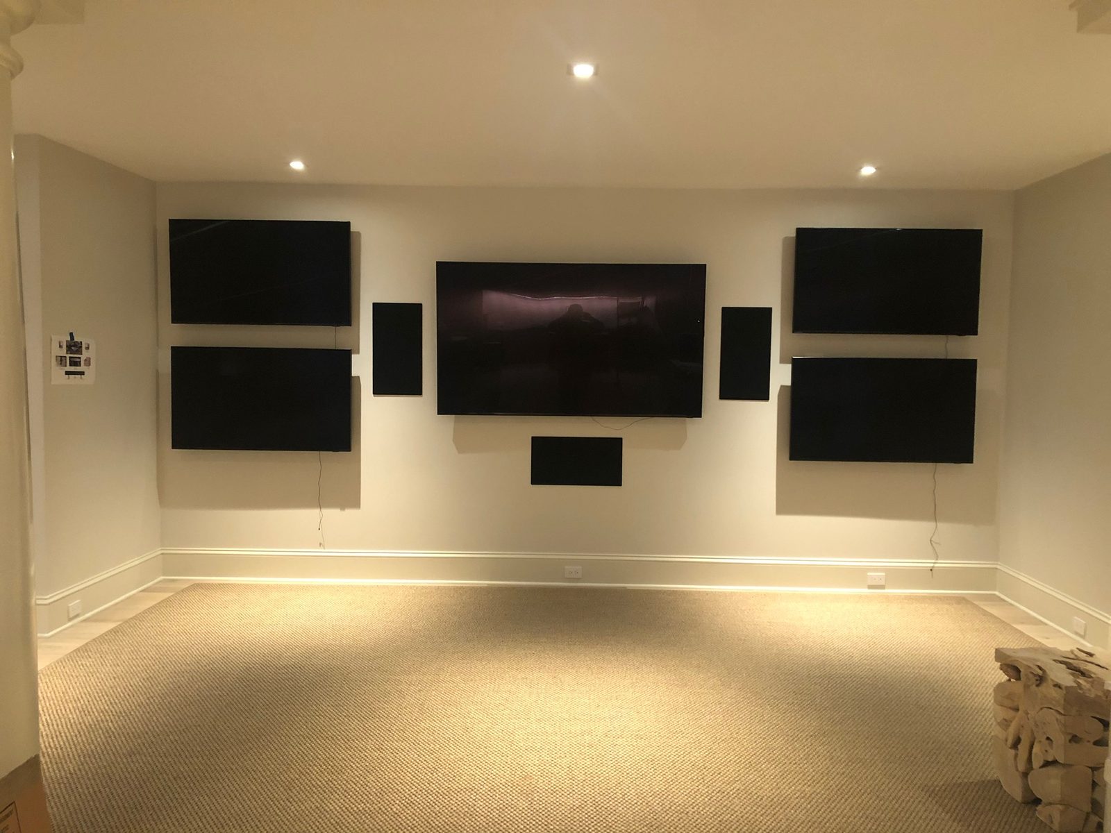 Commercial display wall