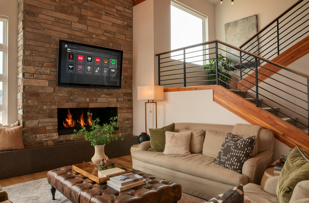 Elegant Myrtle Beach smart home with integrated lighting and automation