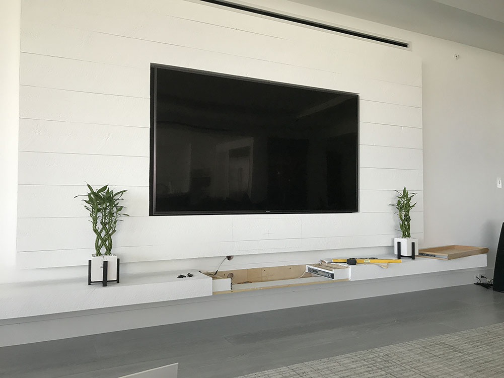 Kalea Bay Penthouse TV