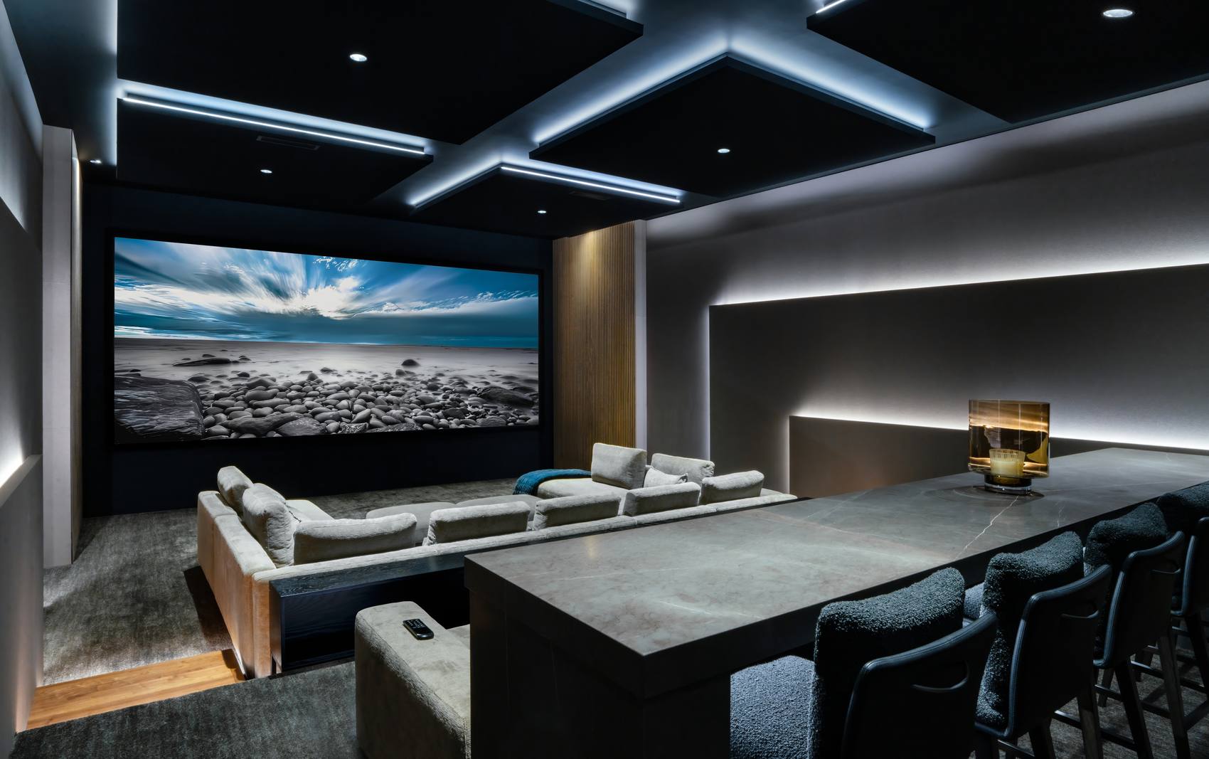 The marble feature wall carrying the room